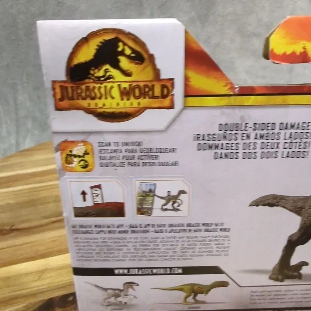 Jurassic‎ World Dominion Pyroraptor Extreme Damage Dino Mattel 2021